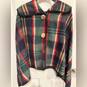 Classic LIB NY Plaid Wool ponco with Wooden Buttons one size